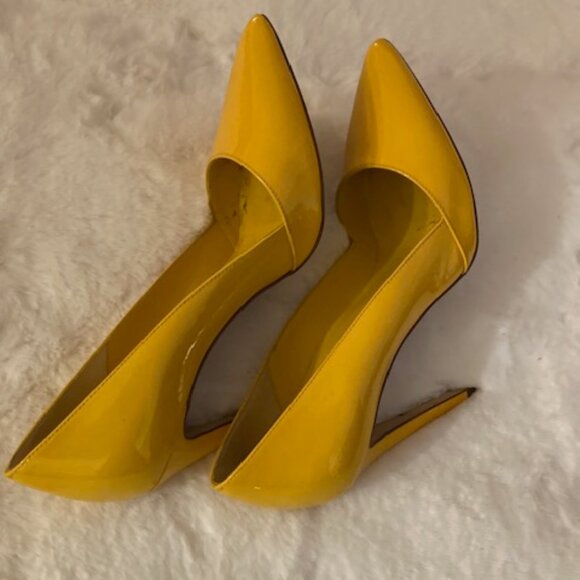 Mimosa Rare Yellow Patent Leather High Heel Pumps (Pre-Owned) - Picture 2 of 5